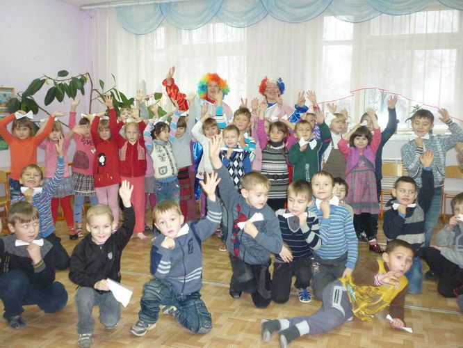 Шемуршинский район: развлекательное мероприятие «Подарим радость детям!» позволило малышам окунуться в мир праздника